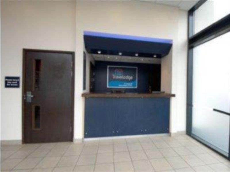 Travelodge Liverpool Stonedale Park Экстерьер фото