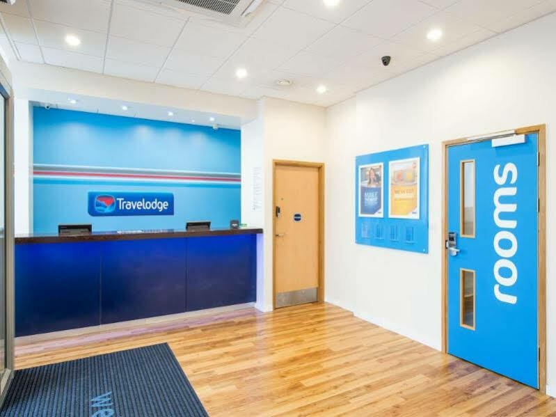 Travelodge Liverpool Stonedale Park Экстерьер фото